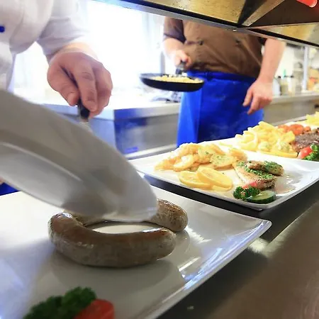 Отель Restaurant Schwoerer 3*