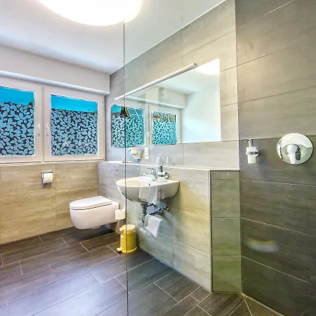 Hotel Restaurant Schwoerer 3*